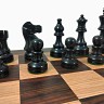 Шахматные фигуры Classic (чёрный) с цельной деревянной доской ОРЕХ 50см